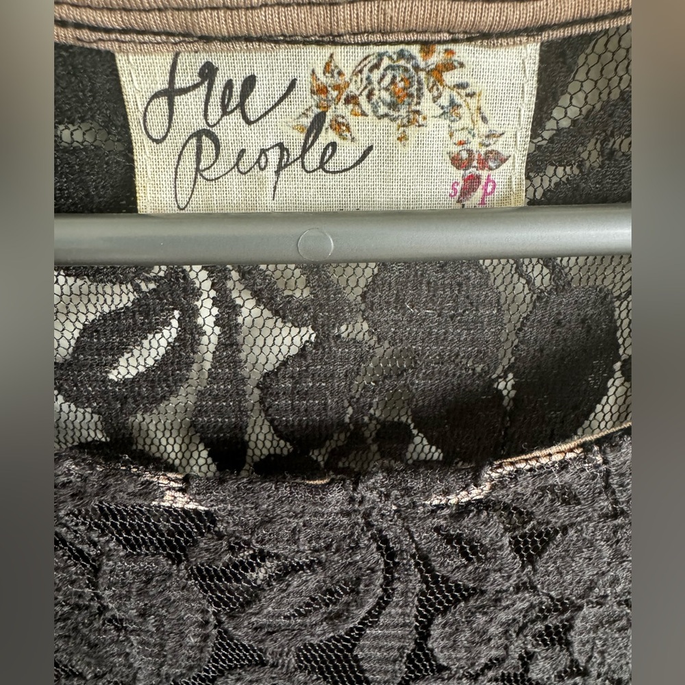 3X HP. FREE PEOPLE Floral Miles Of Lace Lined Sheer Sleeveless Mini Dress Sz S - Picture 4 of 4